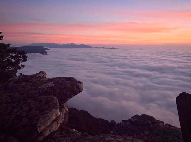 Catch the First Light at Boroka Lookout